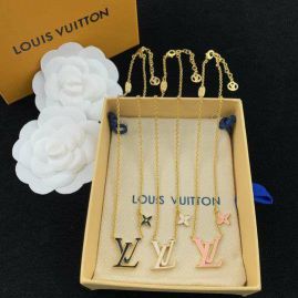 Picture of LV Necklace _SKULVnecklace11ly112613
